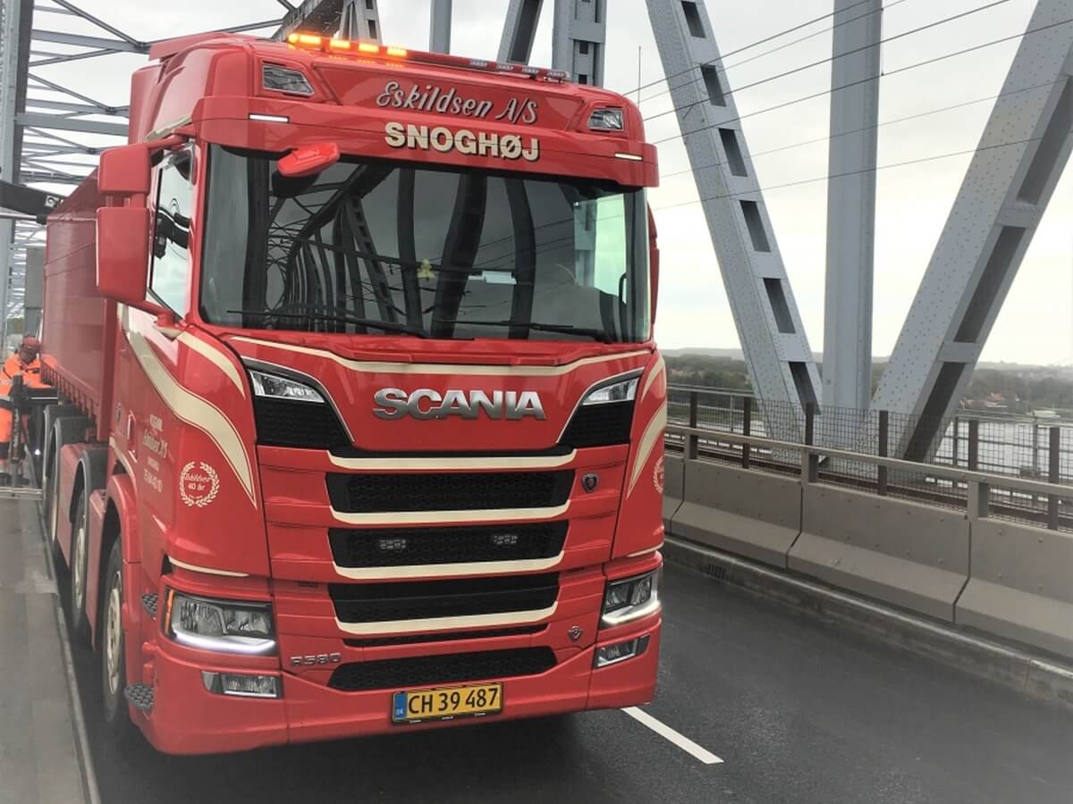 Vi kører med asfalt!